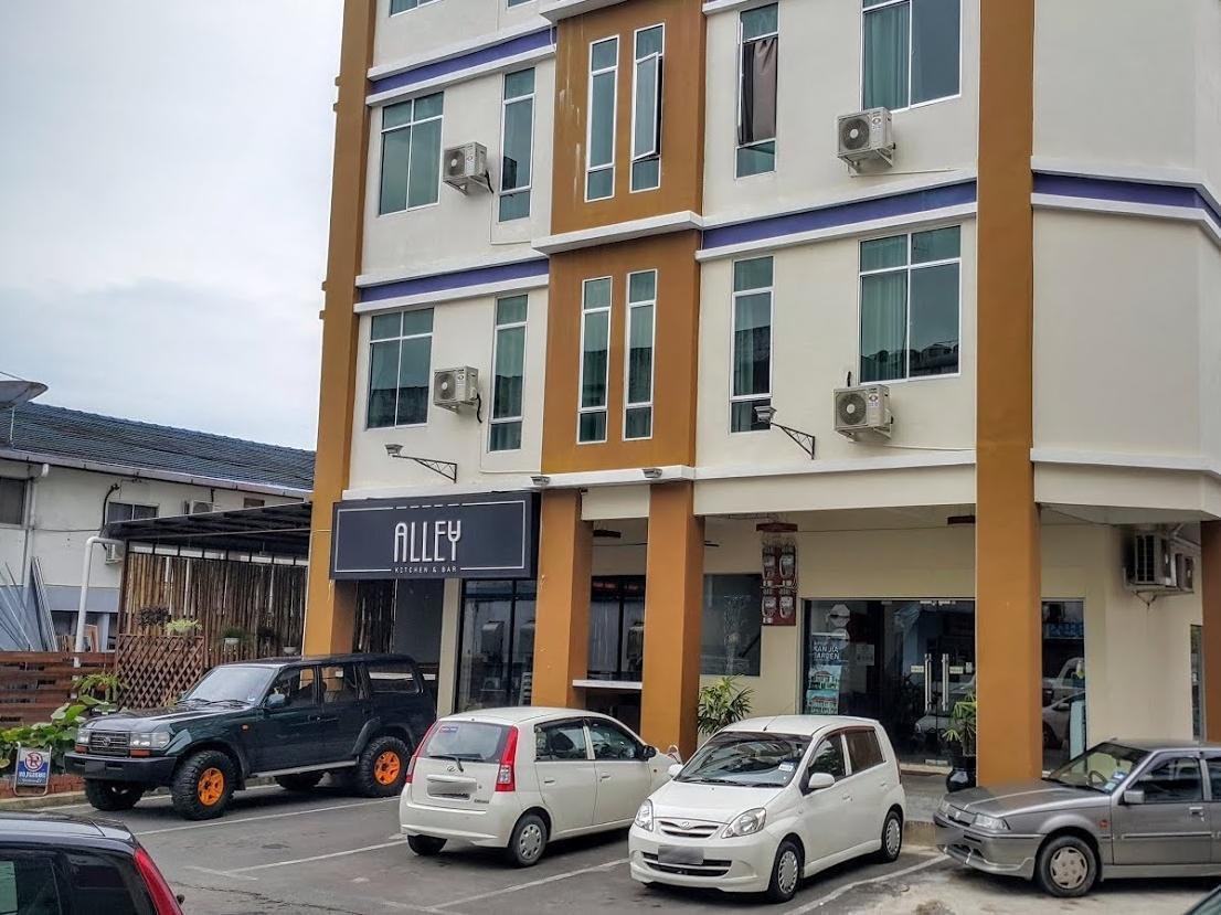 Residence 21 Boutique Inn Miri Exterior foto